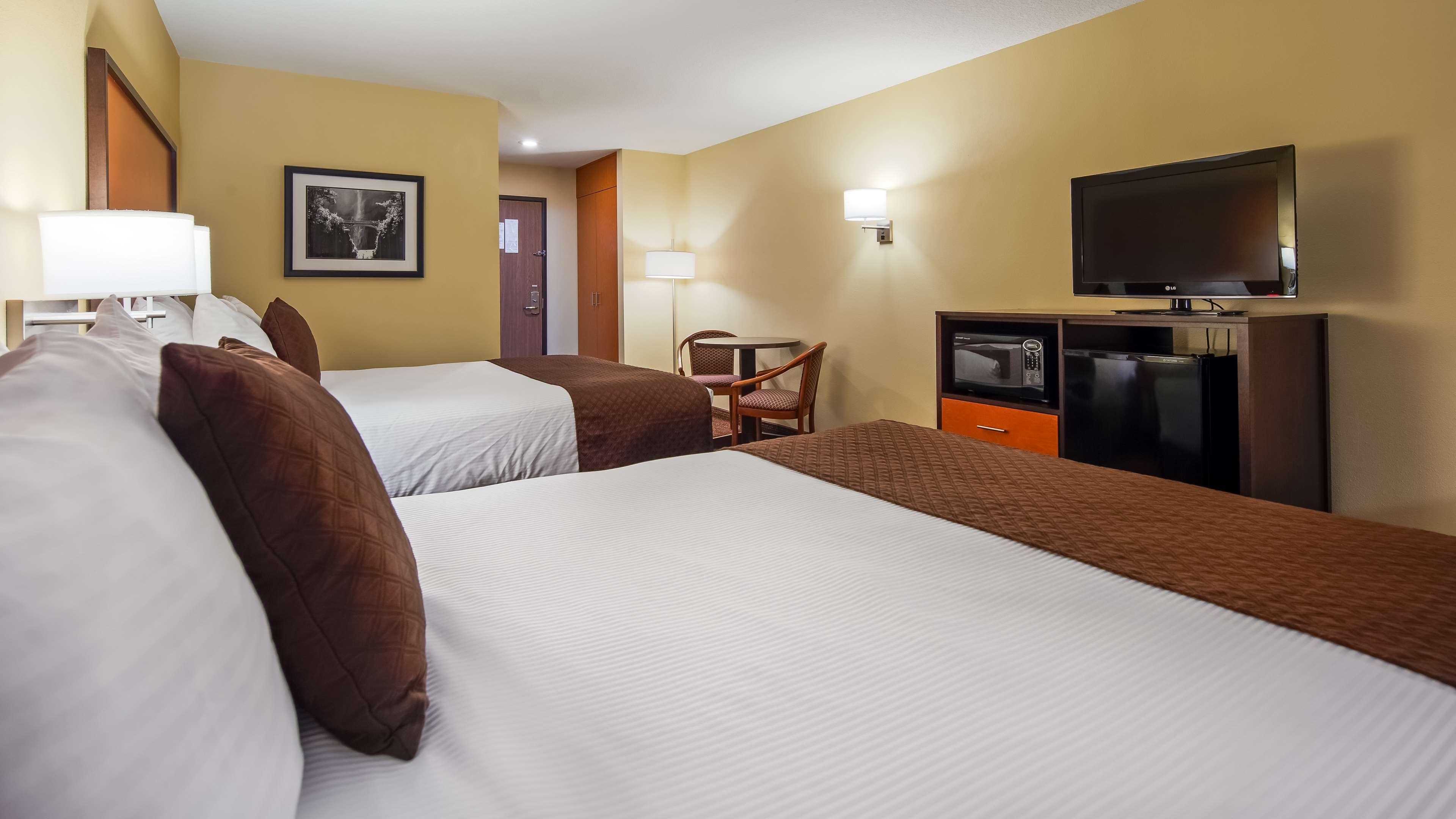 Best Western Cascade Inn & Suites Troutdale Dış mekan fotoğraf