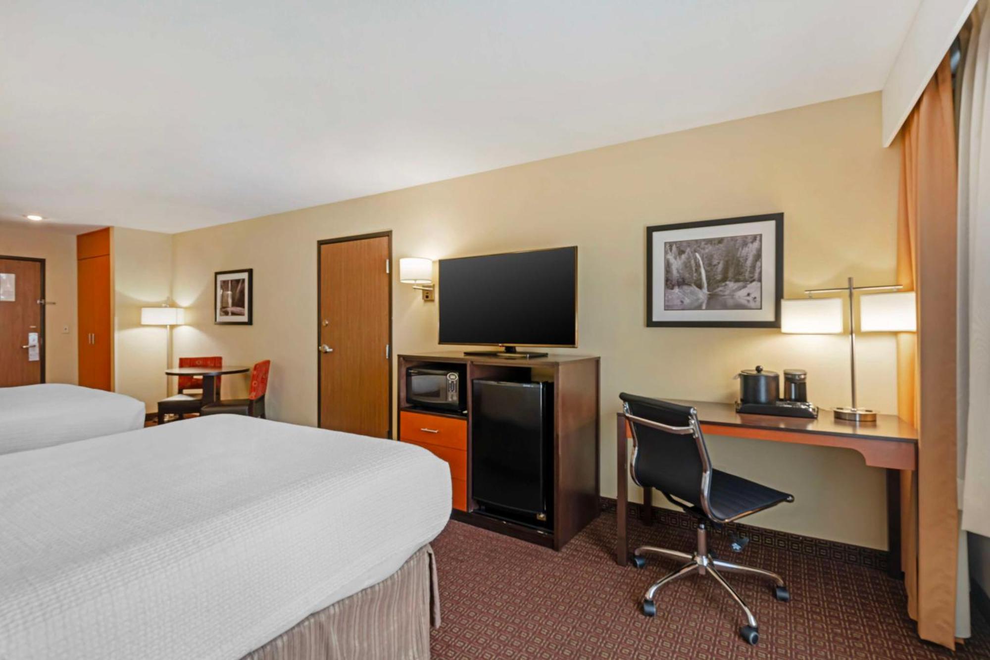 Best Western Cascade Inn & Suites Troutdale Dış mekan fotoğraf