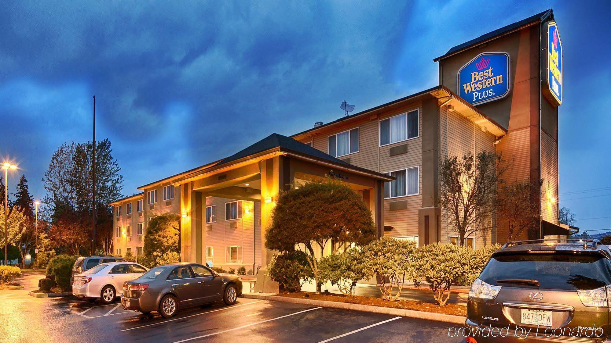 Best Western Cascade Inn & Suites Troutdale Dış mekan fotoğraf