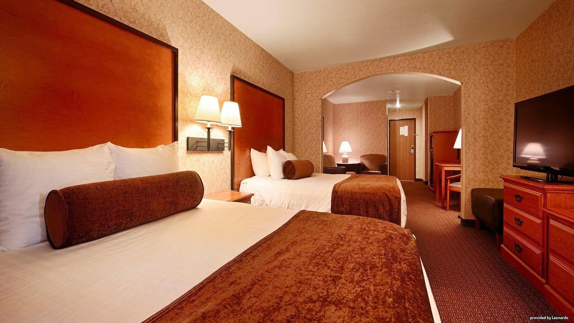 Best Western Cascade Inn & Suites Troutdale Dış mekan fotoğraf