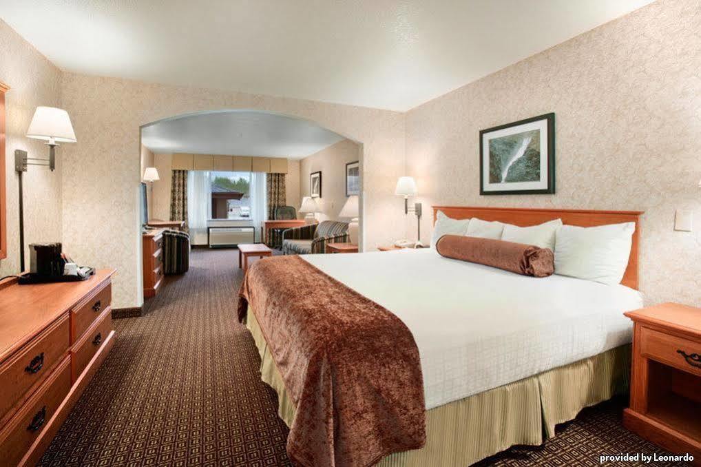 Best Western Cascade Inn & Suites Troutdale Oda fotoğraf