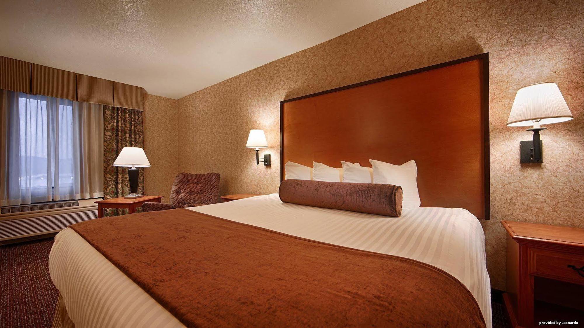 Best Western Cascade Inn & Suites Troutdale Dış mekan fotoğraf