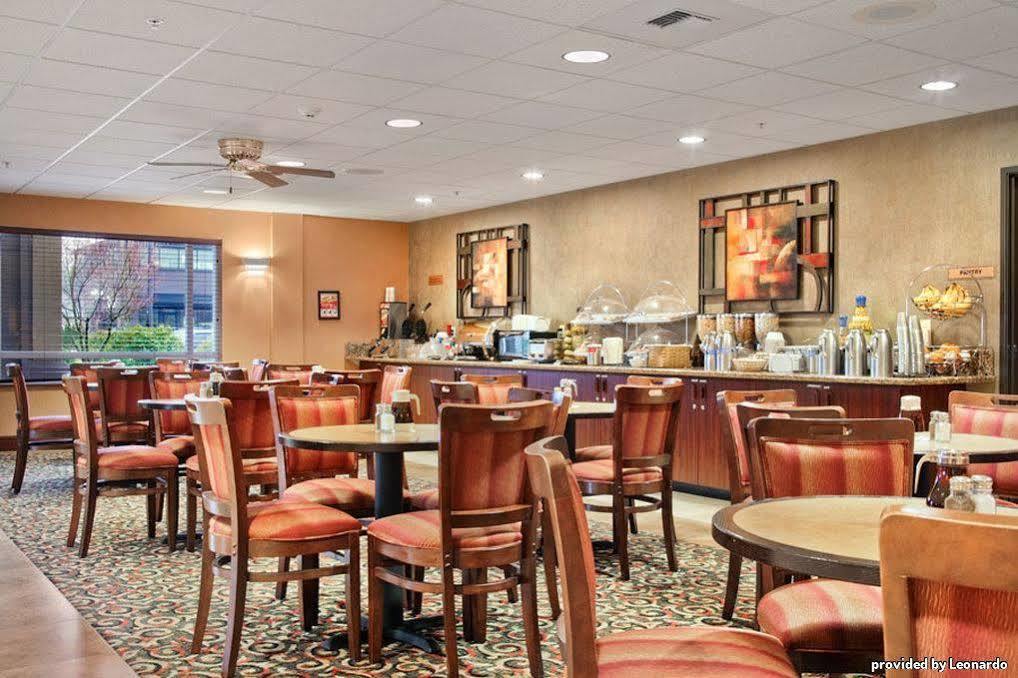 Best Western Cascade Inn & Suites Troutdale Restoran fotoğraf